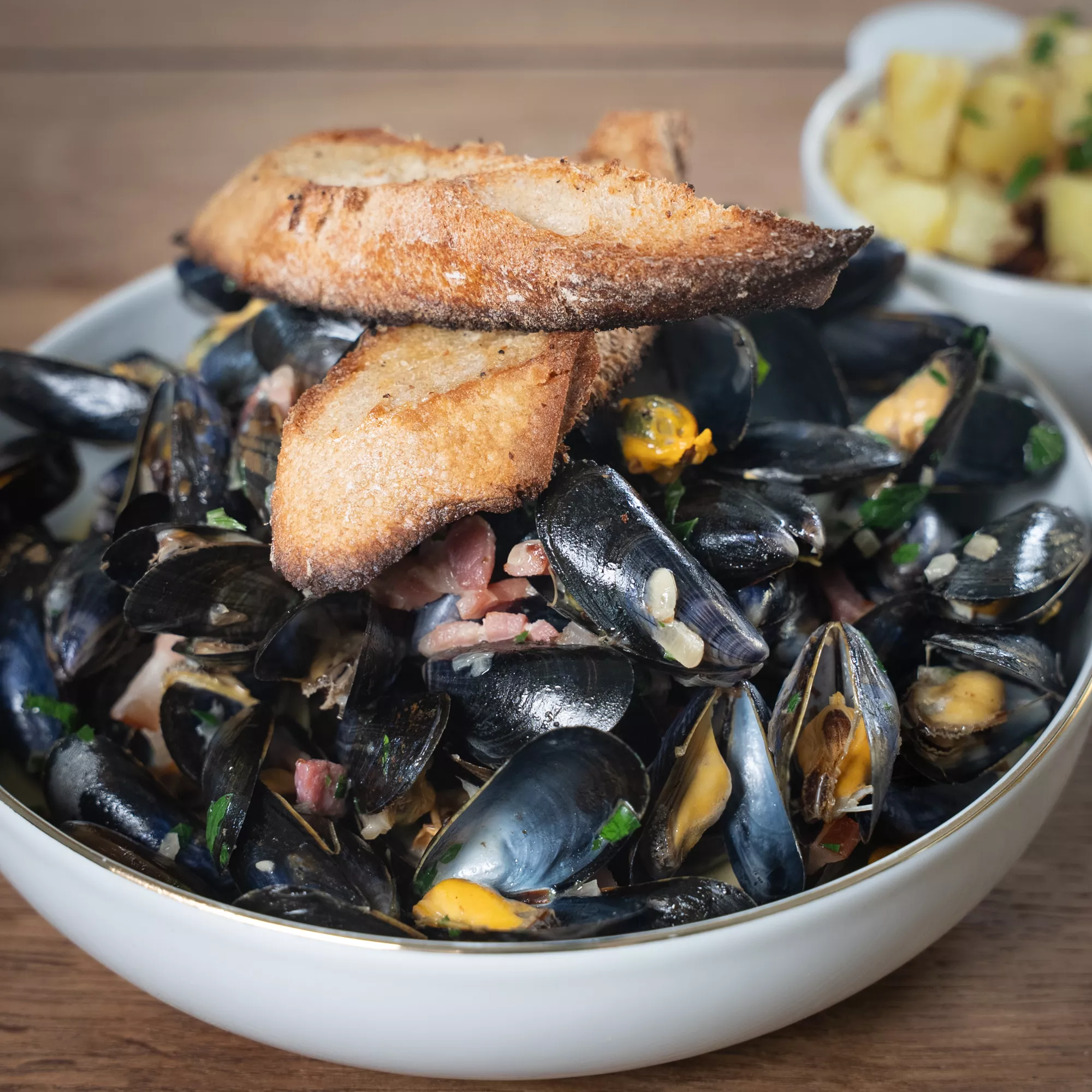 Moules maraîchines aux pommes de terre nouvelles