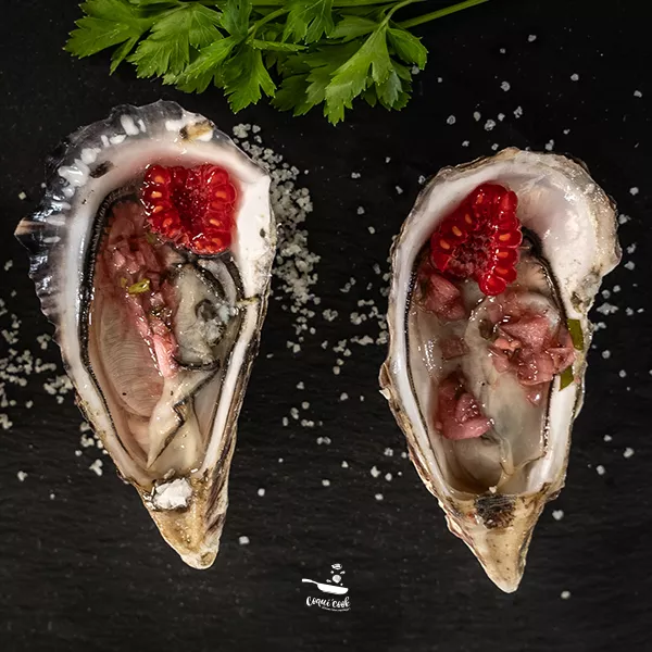 Huîtres aux framboises et échalotes